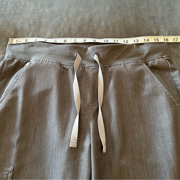 FIGS Zamora Jogger Graphite Scrub Pants Size M PO1666 - Picture 7 of 13